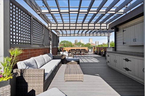 Tiny photo for 2715 N MILDRED Avenue #PH, Chicago, IL 60614 (MLS # 12790828)