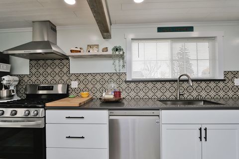 Tiny photo for 7573 335th Avenue, Burlington, WI 53105 (MLS # 12579607)