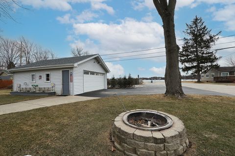 Tiny photo for 7573 335th Avenue, Burlington, WI 53105 (MLS # 12579607)