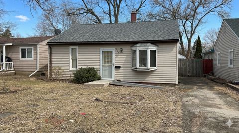 Photo of 424 N Lancaster Avenue, Aurora, IL 60506 (MLS # 12583032)