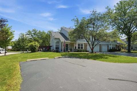 Tiny photo for 13916 S Cambridge Circle, Plainfield, IL 60544 (MLS # 12744752)