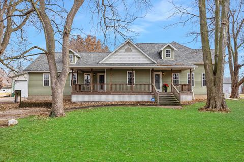 Photo of 309 S Euclid Street, Colfax, IL 61728 (MLS # 12519146)