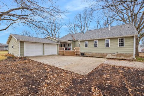 Tiny photo for 309 S Euclid Street, Colfax, IL 61728 (MLS # 12519146)