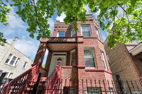 4130 W Potomac Avenue Chicago IL 60651