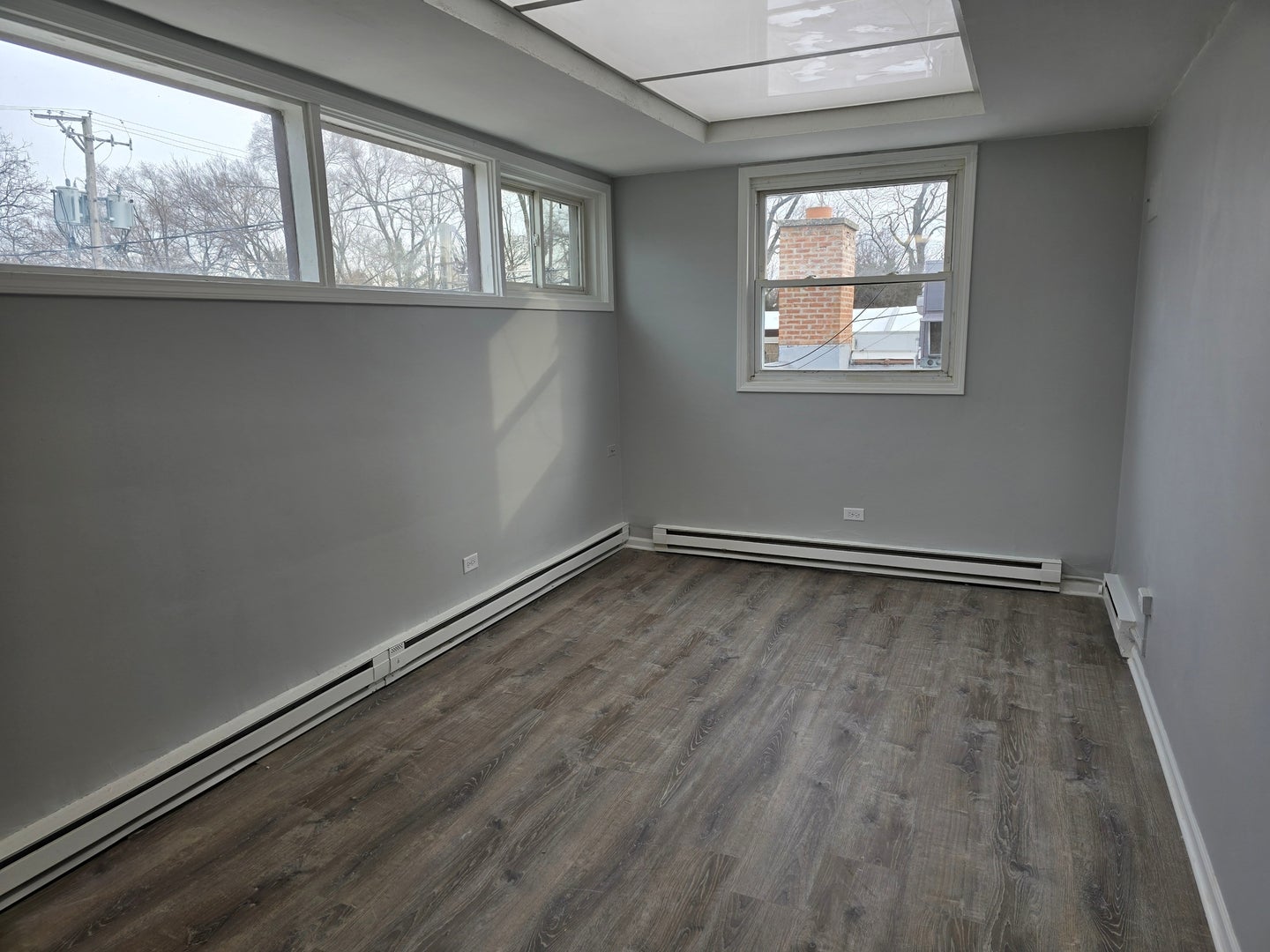 477 1/2 S Spring Road 1
