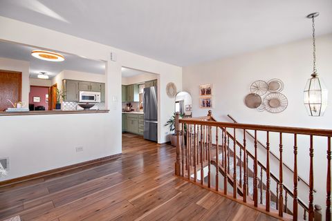 Tiny photo for 11053 Louetta Lane #193, Orland Park, IL 60467 (MLS # 12513934)