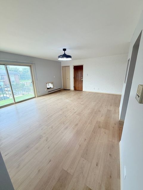 Tiny photo for 1925 Canal Street #3D, Blue Island, IL 60406 (MLS # 12524704)