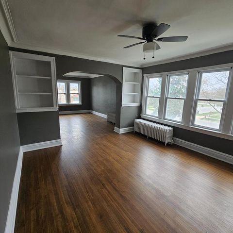 Tiny photo for 2626 W 96th Place, Evergreen Park, IL 60805 (MLS # 12619796)