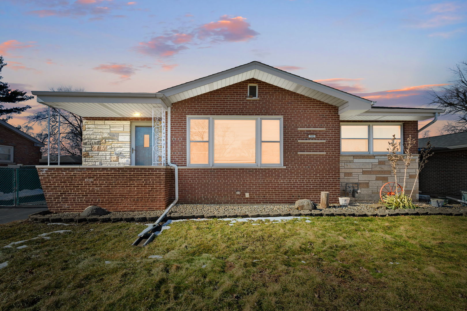 702 Willow Drive, Chicago Heights, IL, 60411 1 702 Willow Drive