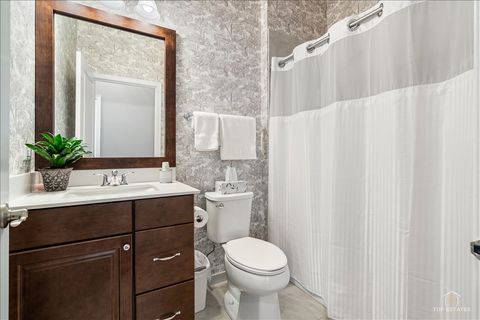 Tiny photo for 3870 Double Eagle Drive, Elgin, IL 60124 (MLS # 12646151)