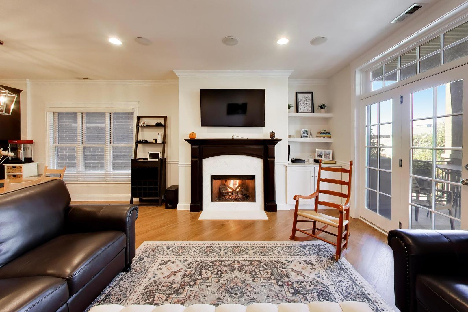 725 W Diversey Parkway 3W