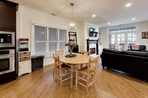 Tiny photo for 725 W Diversey Parkway #3W, Chicago, IL 60614 (MLS # 12791143)