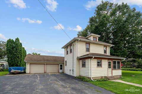 Tiny photo for 92 Maple Street, Sugar Grove, IL 60554 (MLS # 12493201)