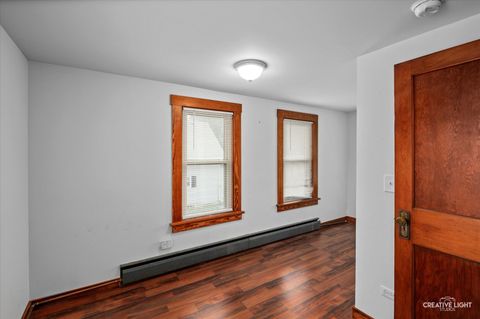 Tiny photo for 92 Maple Street, Sugar Grove, IL 60554 (MLS # 12493201)