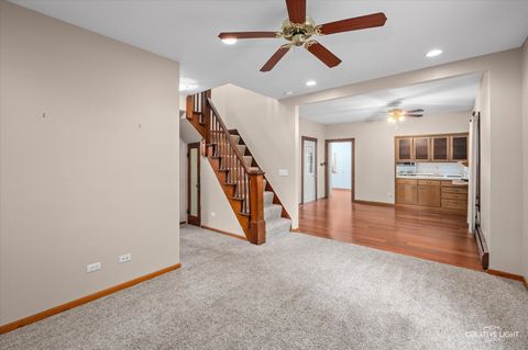Tiny photo for 92 Maple Street, Sugar Grove, IL 60554 (MLS # 12493201)