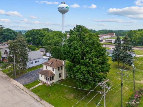 Tiny photo for 92 Maple Street, Sugar Grove, IL 60554 (MLS # 12493201)