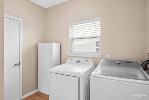 Tiny photo for 16141 Laurel Oak Drive, Crest Hill, IL 60403 (MLS # 12584413)