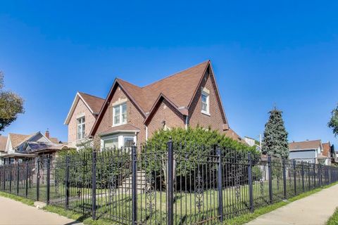 Tiny photo for 5636 W Augusta Boulevard, Chicago, IL 60651 (MLS # 12479799)