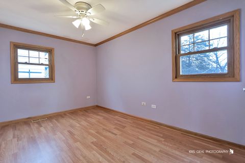 Tiny photo for 315 Oakwood Drive, Antioch, IL 60002 (MLS # 12598319)