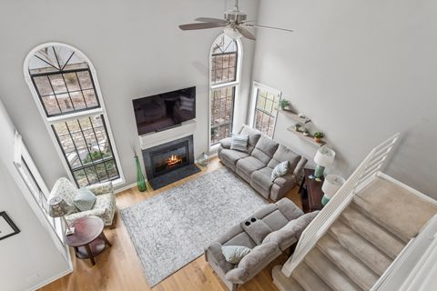 Tiny photo for 1204 Hobson Oaks Court #1204, Naperville, IL 60540 (MLS # 12554330)