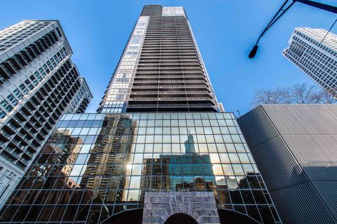 Photo of 10 E ONTARIO Street #3512, Chicago, IL 60611 (MLS # 12590250)