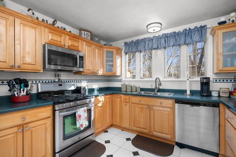 Tiny photo for 215 W Prospect Street, Kewanee, IL 61443 (MLS # 12569605)