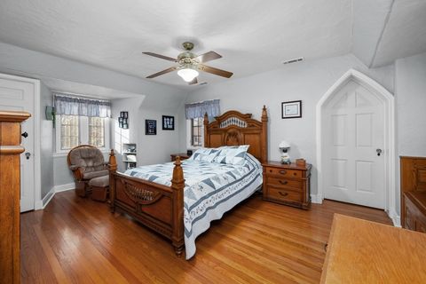 Tiny photo for 215 W Prospect Street, Kewanee, IL 61443 (MLS # 12569605)