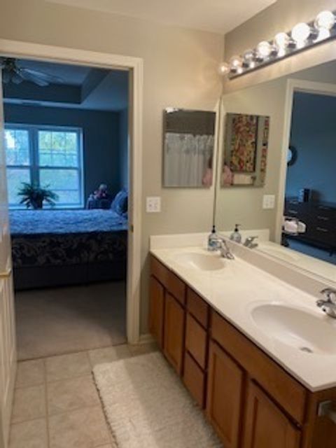 Tiny photo for 440 W Mahogany Court #312, Palatine, IL 60067 (MLS # 12531004)
