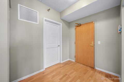 Tiny photo for 440 W Mahogany Court #312, Palatine, IL 60067 (MLS # 12531004)