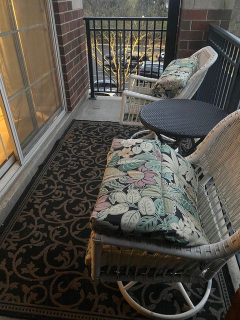 Tiny photo for 440 W Mahogany Court #312, Palatine, IL 60067 (MLS # 12531004)