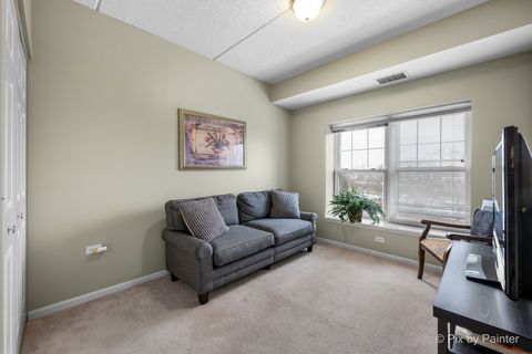 Tiny photo for 440 W Mahogany Court #312, Palatine, IL 60067 (MLS # 12531004)