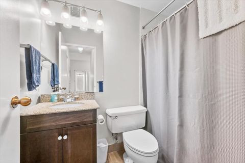 Tiny photo for 211 E Ohio Street #2004, Chicago, IL 60611 (MLS # 12610533)
