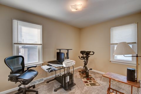 Tiny photo for 827 E 160th Place, South Holland, IL 60473 (MLS # 12551214)