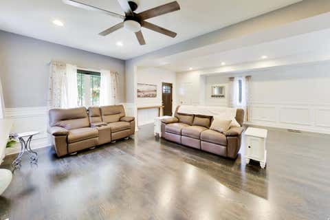 Tiny photo for 2819 Cuyler Avenue, Berwyn, IL 60402 (MLS # 12724990)