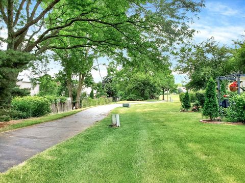 Tiny photo for 49 Carey Lane, Streamwood, IL 60107 (MLS # 12599820)