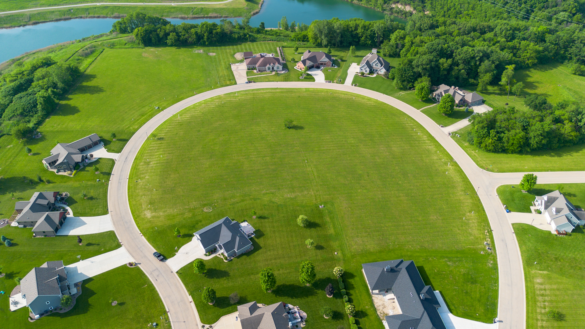 Lot 39 Vermilionvue Trace