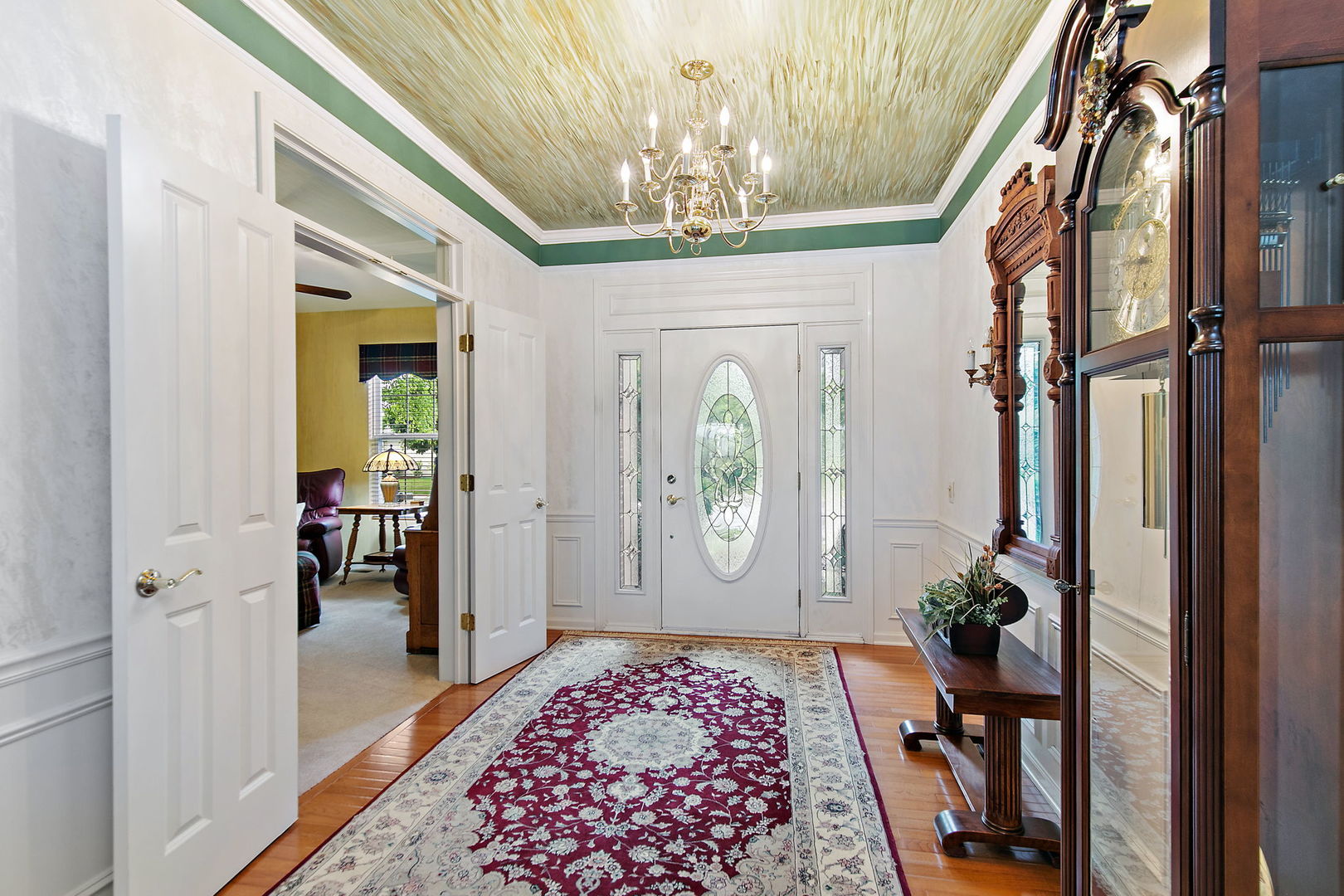 13048 Farm Hill Drive