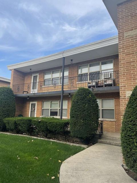 Photo of 1235 Homestead Road #E, La Grange Park, IL 60526 (MLS # 12643494)
