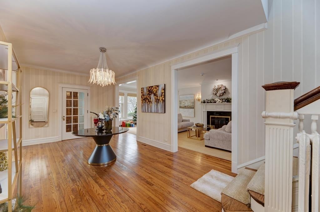 1499 Sheridan Road