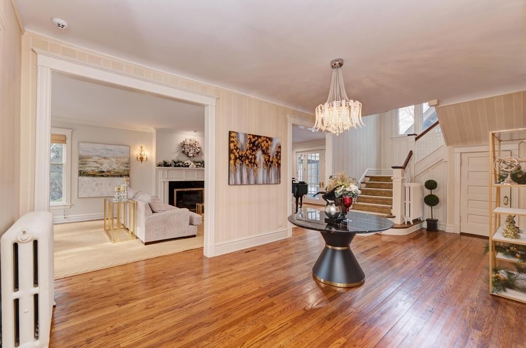 1499 Sheridan Road