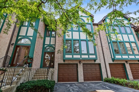 933 W Essex Place, Arlington Heights, IL 60004 - #: 12756388