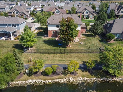 Tiny photo for 2067 Edgeview Drive, New Lenox, IL 60451 (MLS # 12478696)