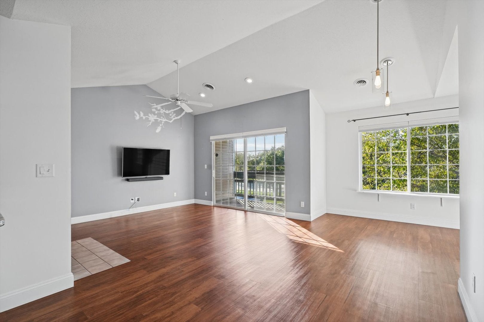 2402 Windward Boulevard 205