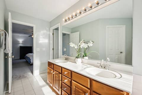 Tiny photo for 4338 New Haven Avenue, Gurnee, IL 60031 (MLS # 12708093)