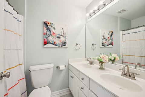 Tiny photo for 4338 New Haven Avenue, Gurnee, IL 60031 (MLS # 12708093)