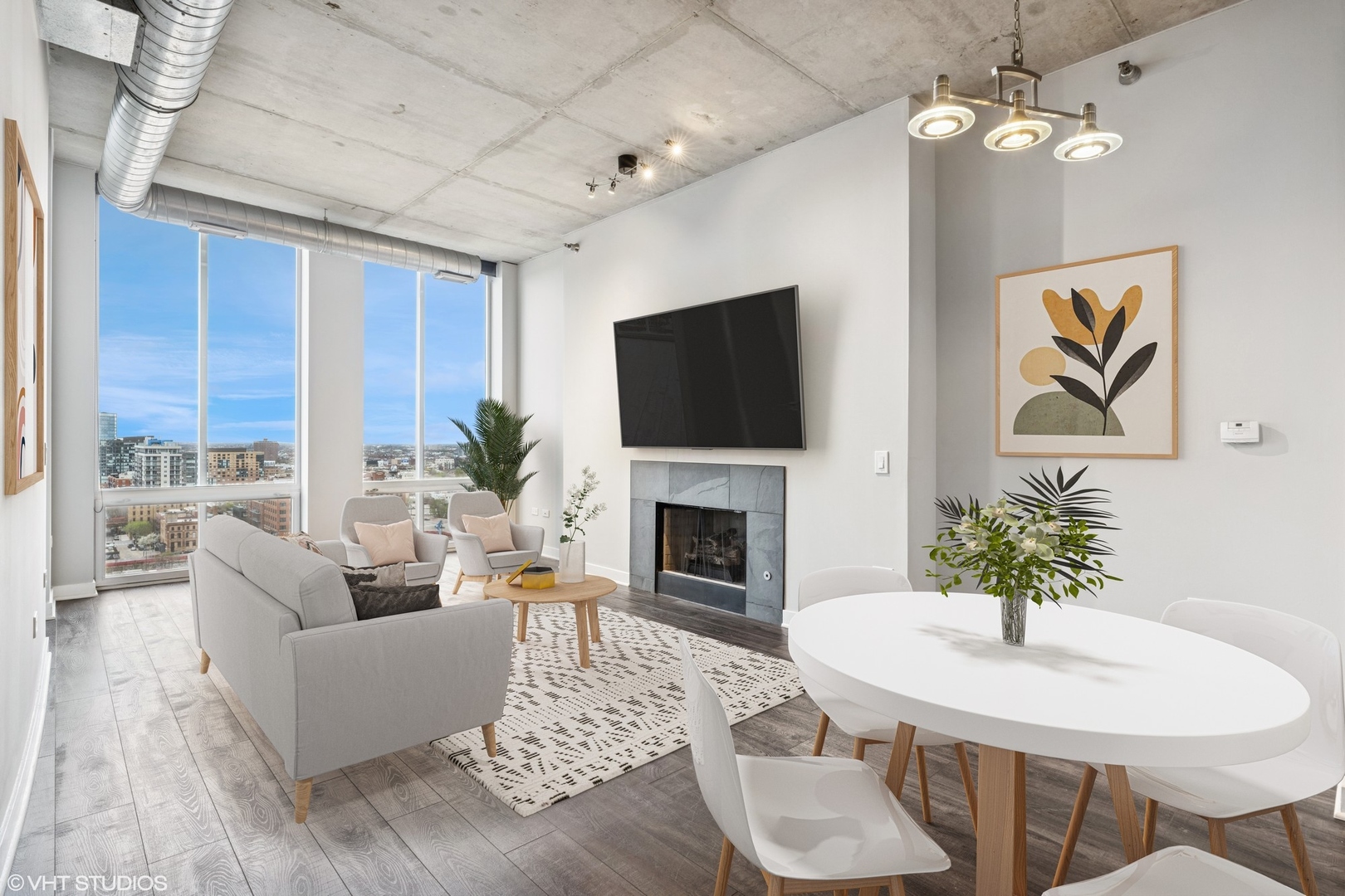 720 N Larrabee Street 1609