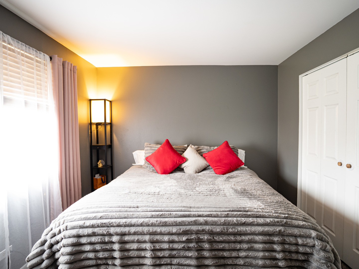 9146 W 140th Street 3NW