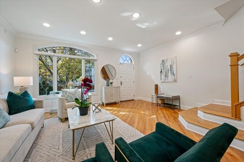 Tiny photo for 2422 W Ohio Street, Chicago, IL 60612 (MLS # 12486125)