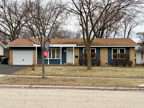 Tiny photo for 54 Brantwood Avenue, Elk Grove Village, IL 60007 (MLS # 12531791)