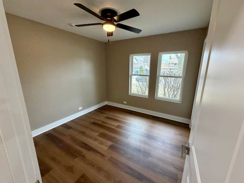 Tiny photo for 54 Brantwood Avenue, Elk Grove Village, IL 60007 (MLS # 12531791)